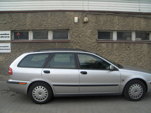 VOLVO S40 1,8 16V 2001