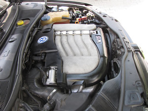 VW PASSAT 2,3 V5 2000